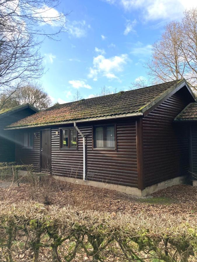 Familie Meys Chalets - Chalet 249 - La Boverie Rendeux Exterior photo